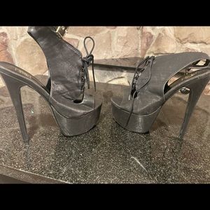 Rai black leather 5 inch string up heels